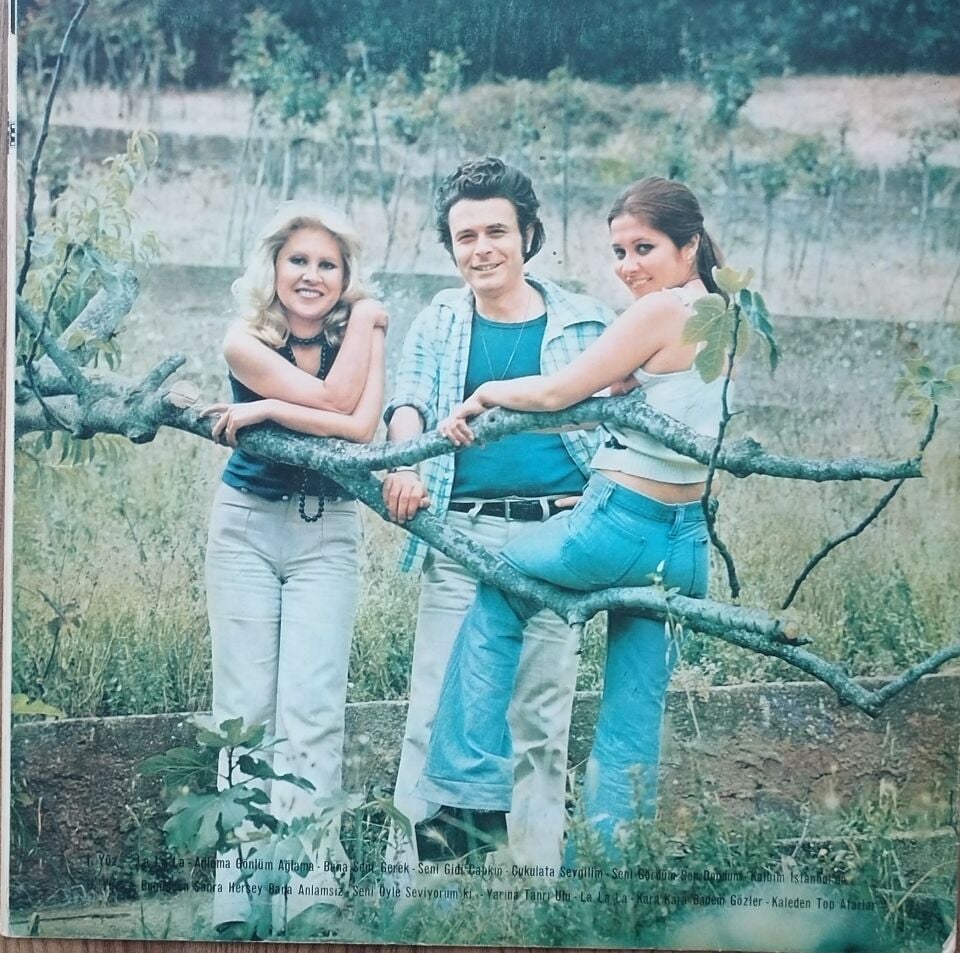 ZAFER BANU VE HÜLYA LP Plak