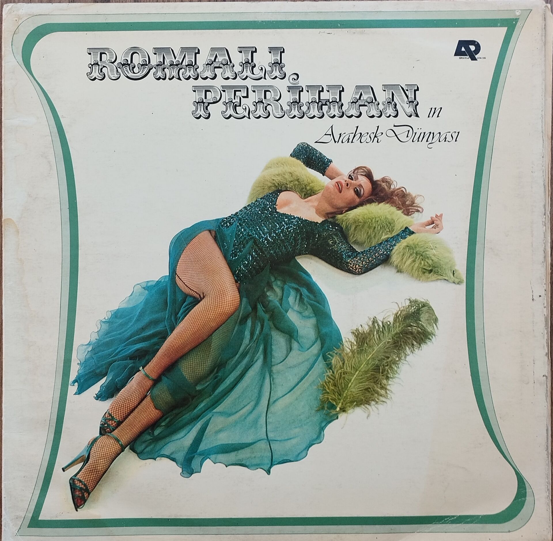 ROMALI PERİHAN/ARABEKS DÜNYASI Plak