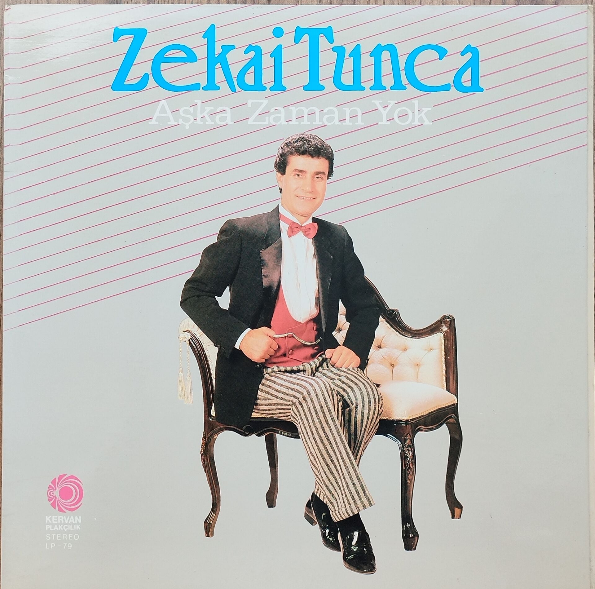 ZEKAİ TUNCA-AŞKA ZAMAN YOK Plak